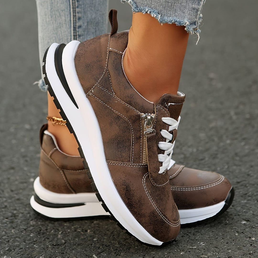Honour | Orthopaedic Sneaker