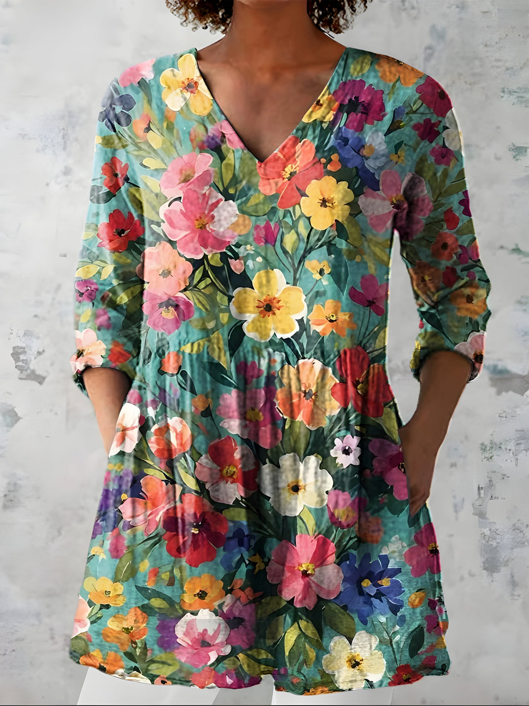 Vivienne | Long Blouse with V-Neck