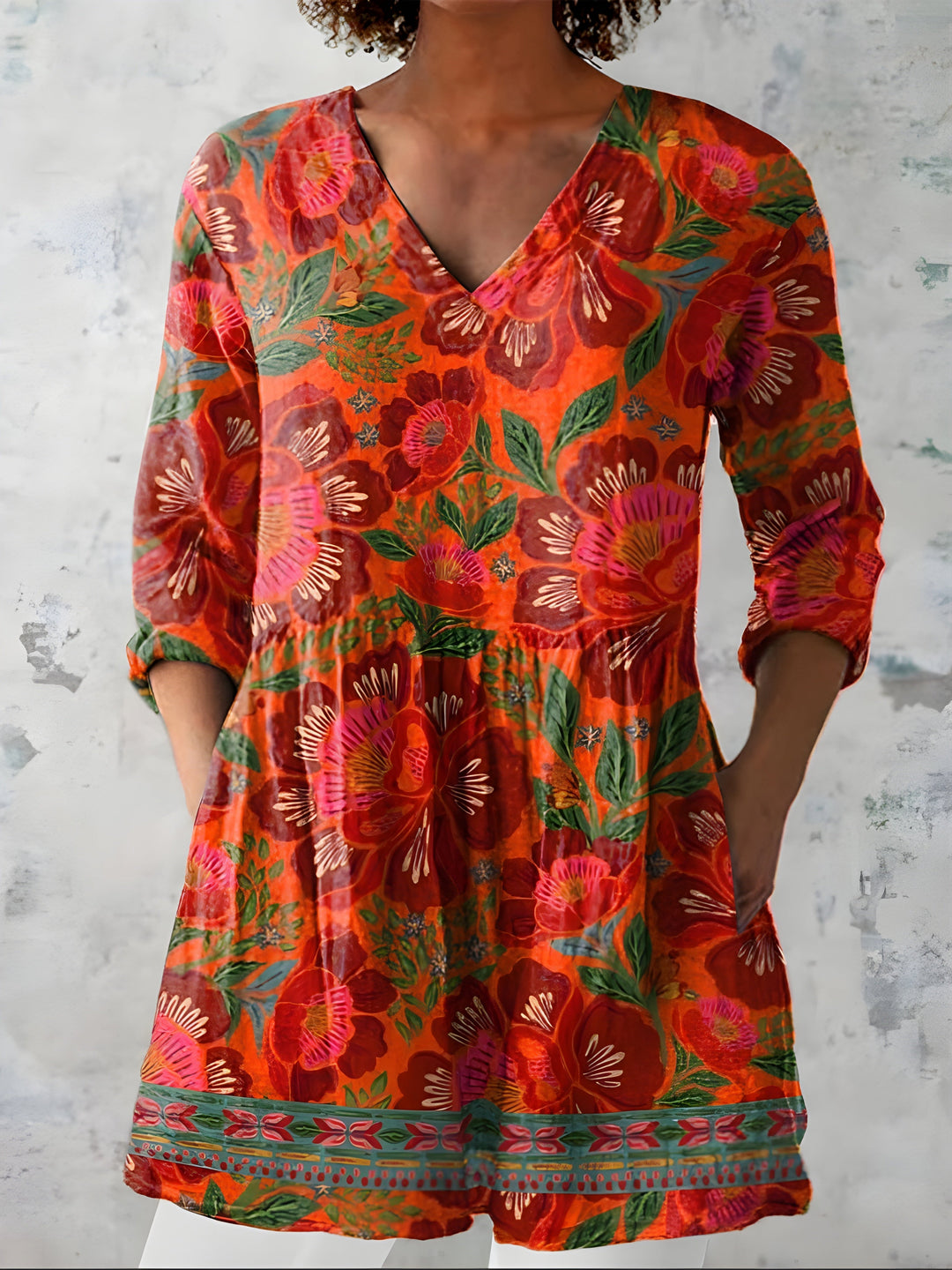 Sharyn | Long Blouse with V-Neck