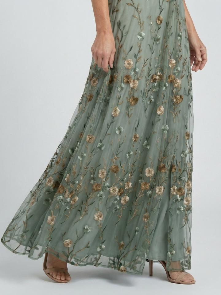 Debra | Halter Bloom Flow Maxi Dress