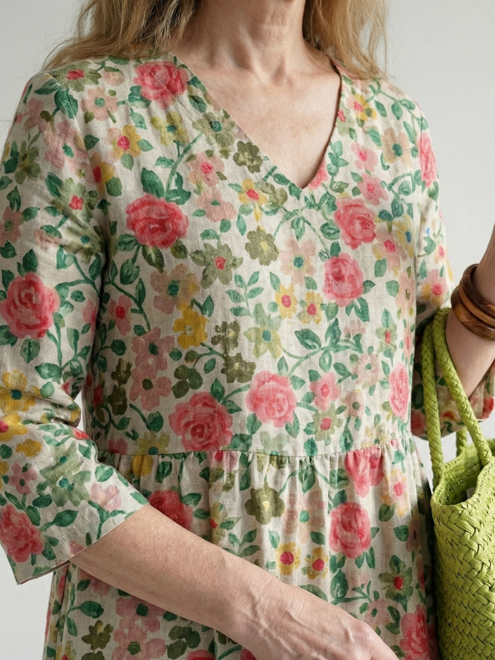 Pippa | Scatter Flower Midi Dress