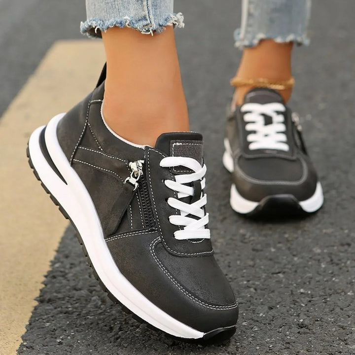 Honour | Orthopaedic Sneaker