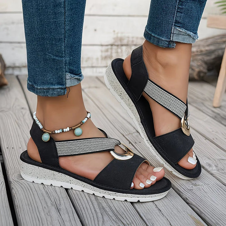 Ines | Flat Sandals With Metal Buckle