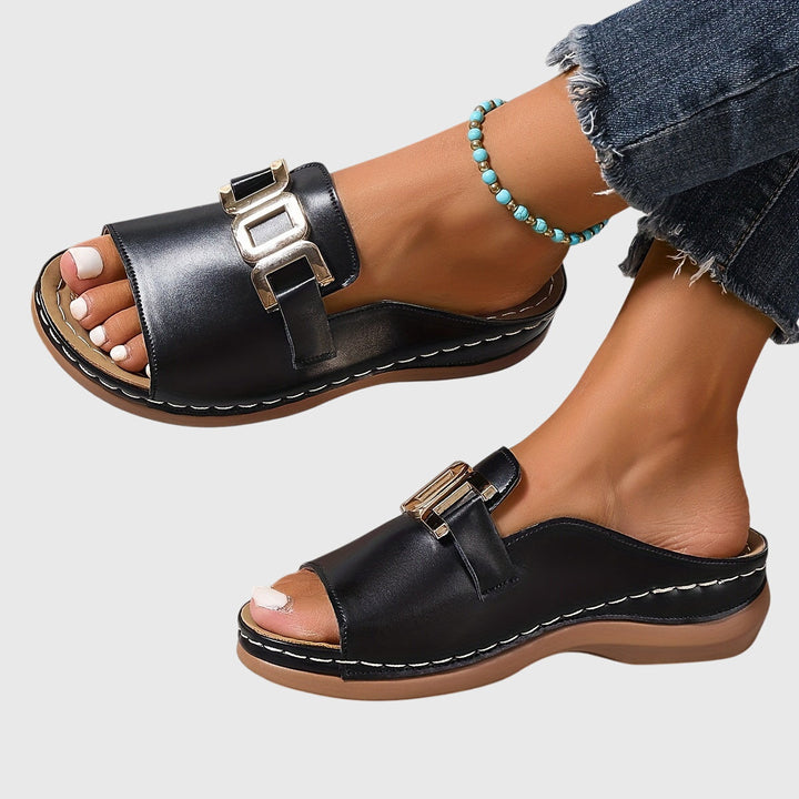 Nadia | Comfy Buckle Sandals