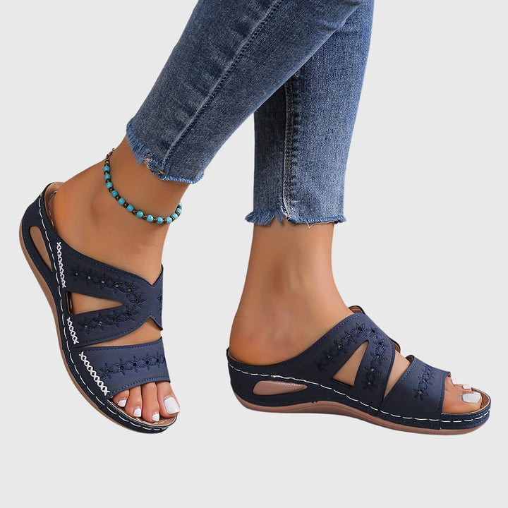 Kendra | Lightweight Orthopaedic Sandals