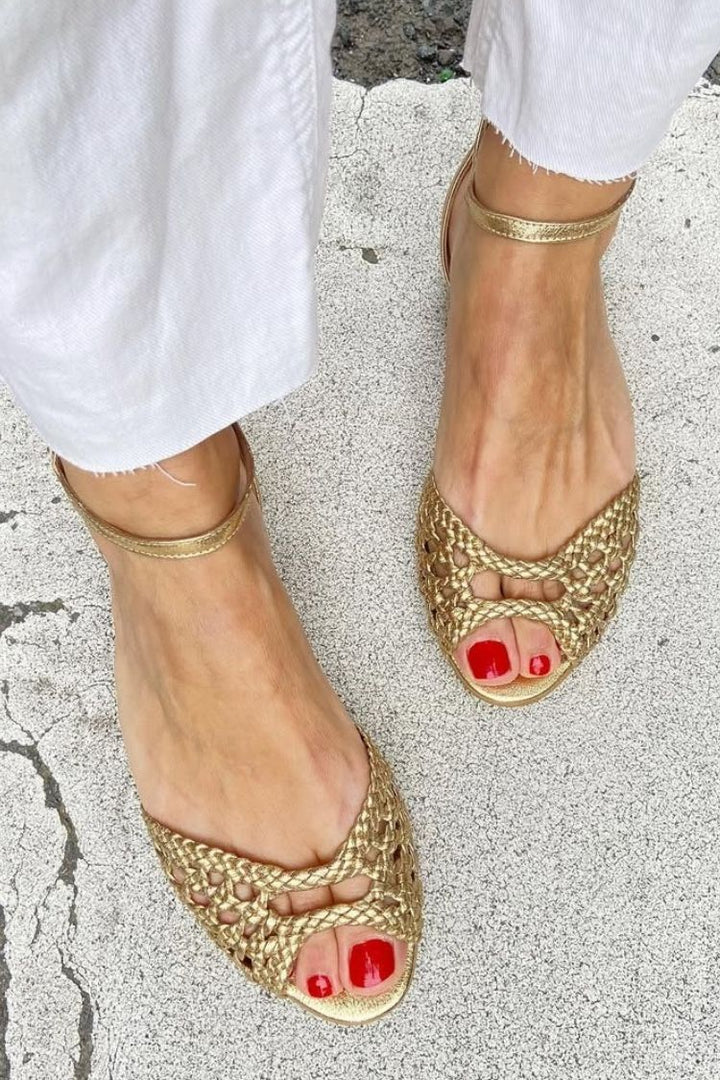Blythe | Woven Gold Sandals