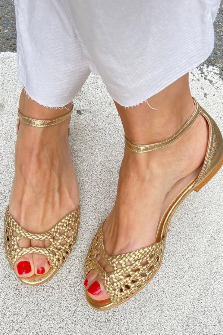 Blythe | Woven Gold Sandals