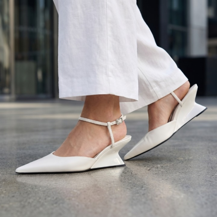 Delphine | Comfortable Slingback Heels