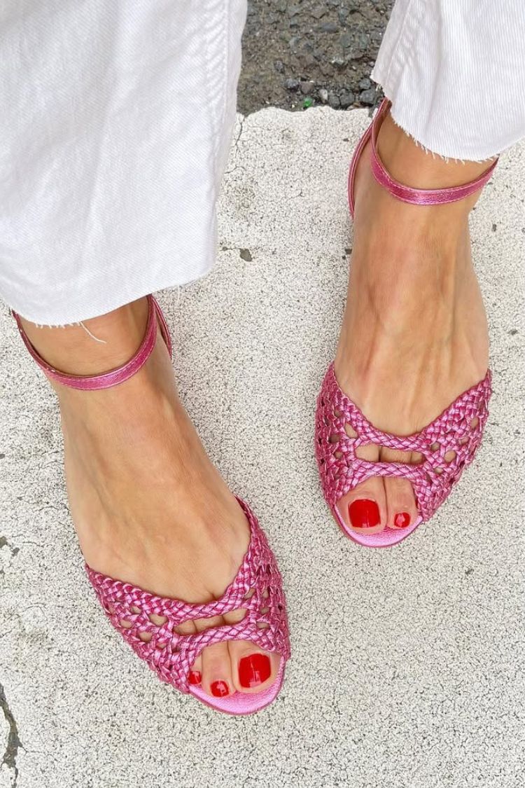 Blythe | Woven Gold Sandals