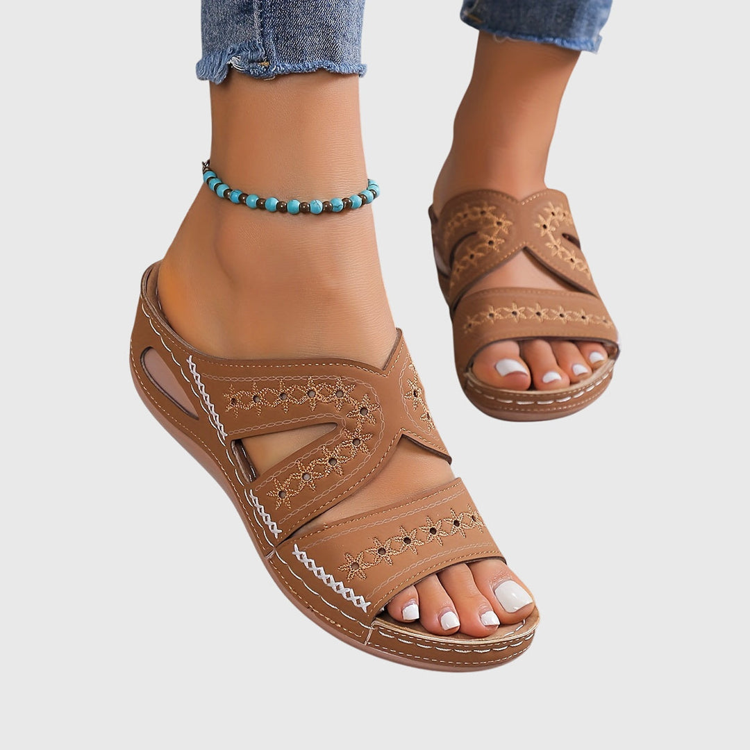 Kendra | Lightweight Orthopaedic Sandals