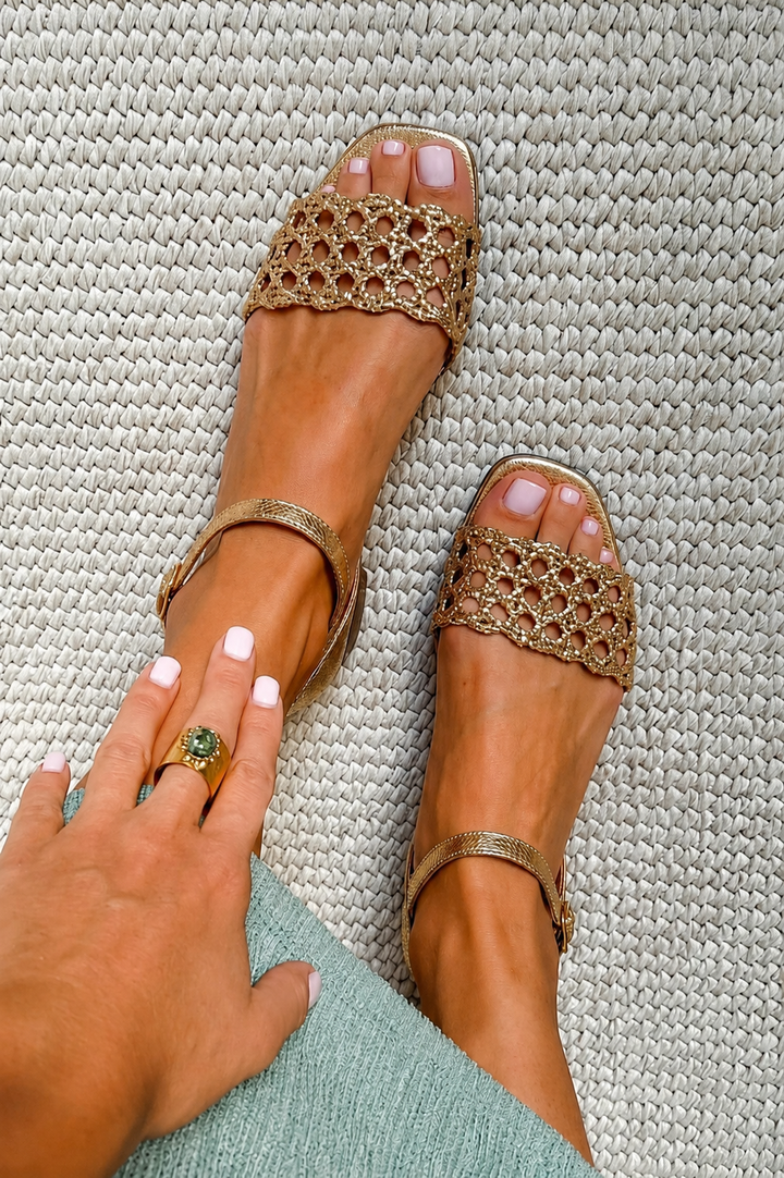Oriana | Golden Sandals Summer Enchantment