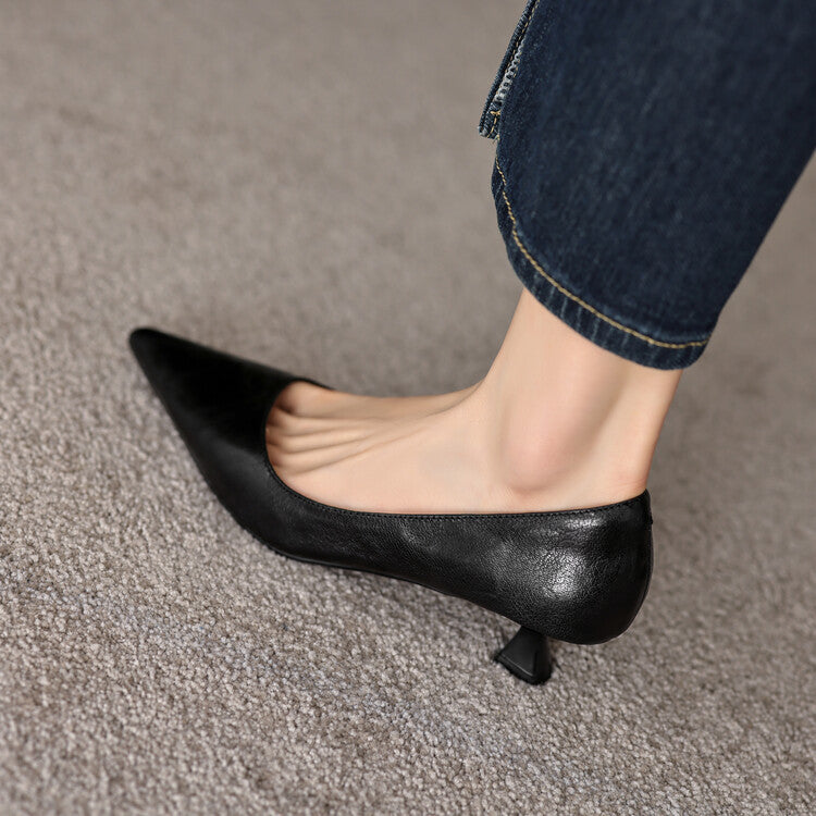 Araminta | Leather Low Pumps