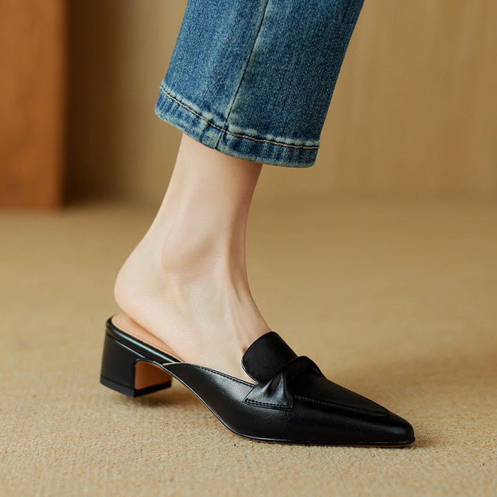 Isaure | Pointed Leather Mules