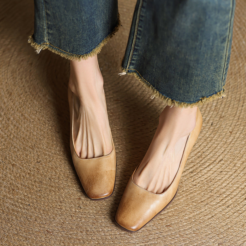 Joelle | Square Leather Pumps