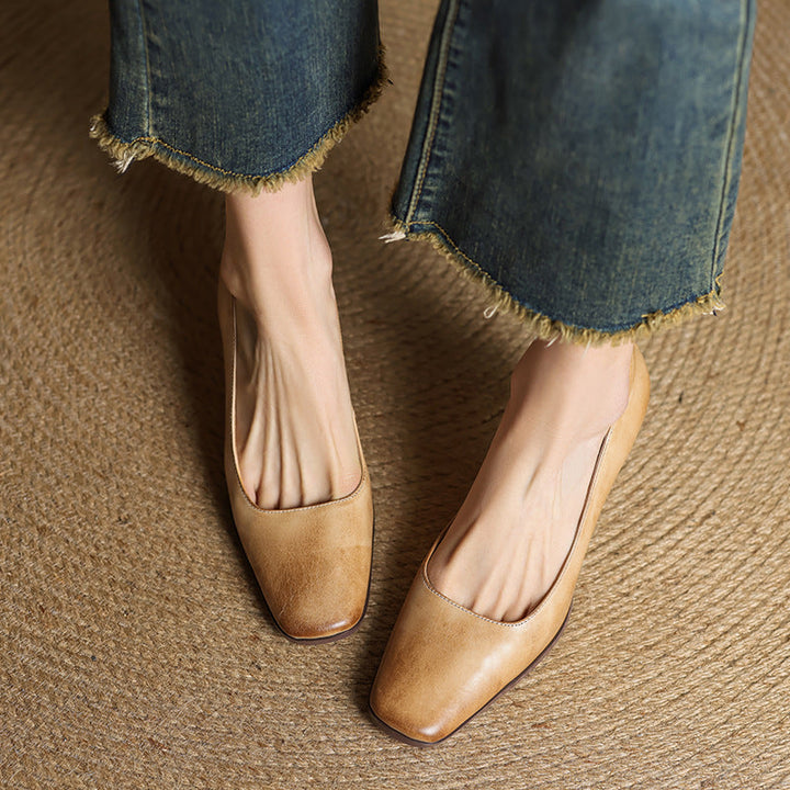 Joelle | Square Leather Pumps