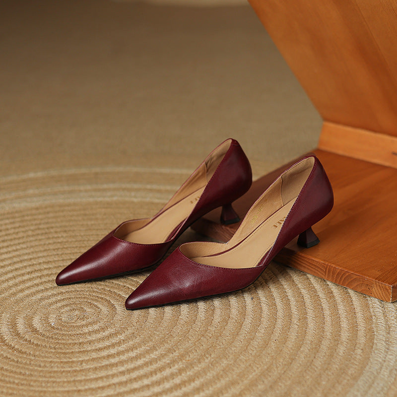 Daria | Leather Kitten Heels