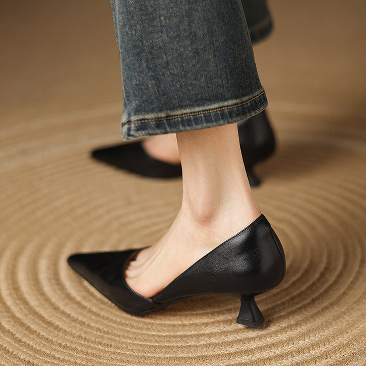 Daria | Leather Kitten Heels