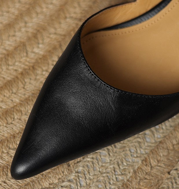 Daria | Leather Kitten Heels
