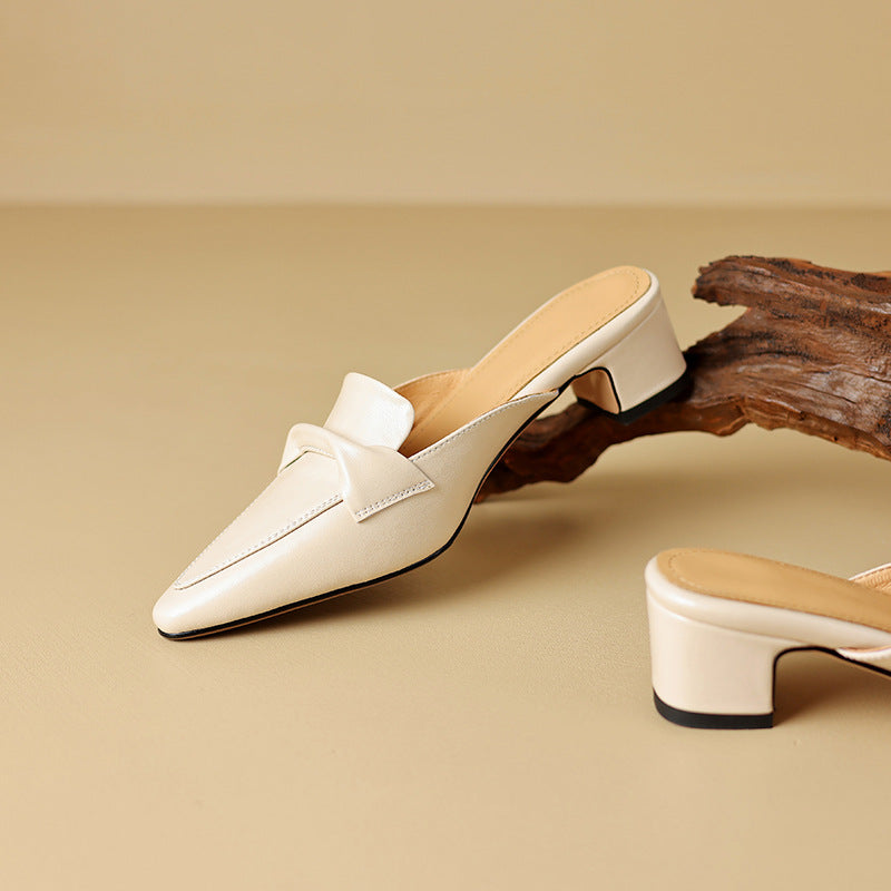 Isaure | Pointed Leather Mules