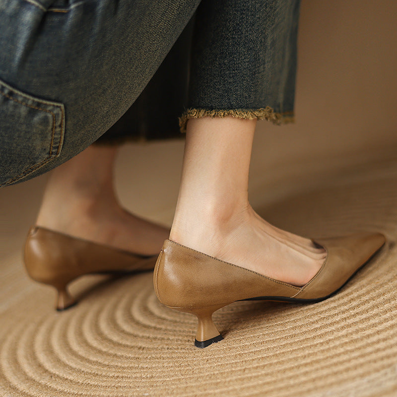 Daria | Leather Kitten Heels