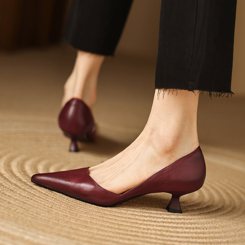Daria | Leather Kitten Heels