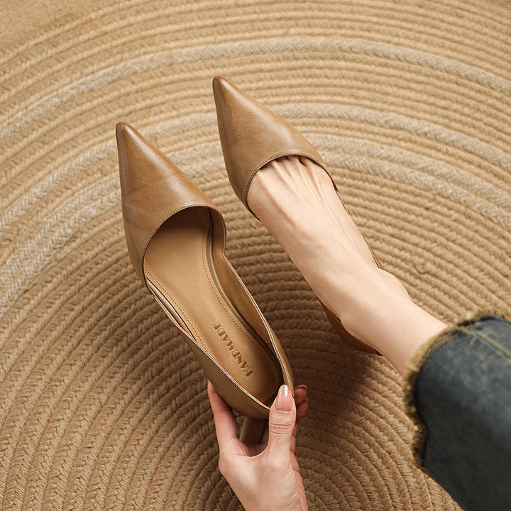 Daria | Leather Kitten Heels