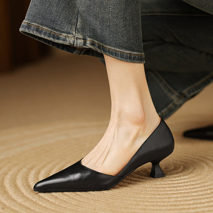 Daria | Leather Kitten Heels