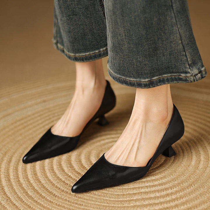 Daria | Leather Kitten Heels