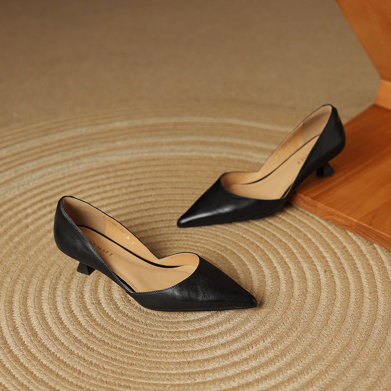 Daria | Leather Kitten Heels