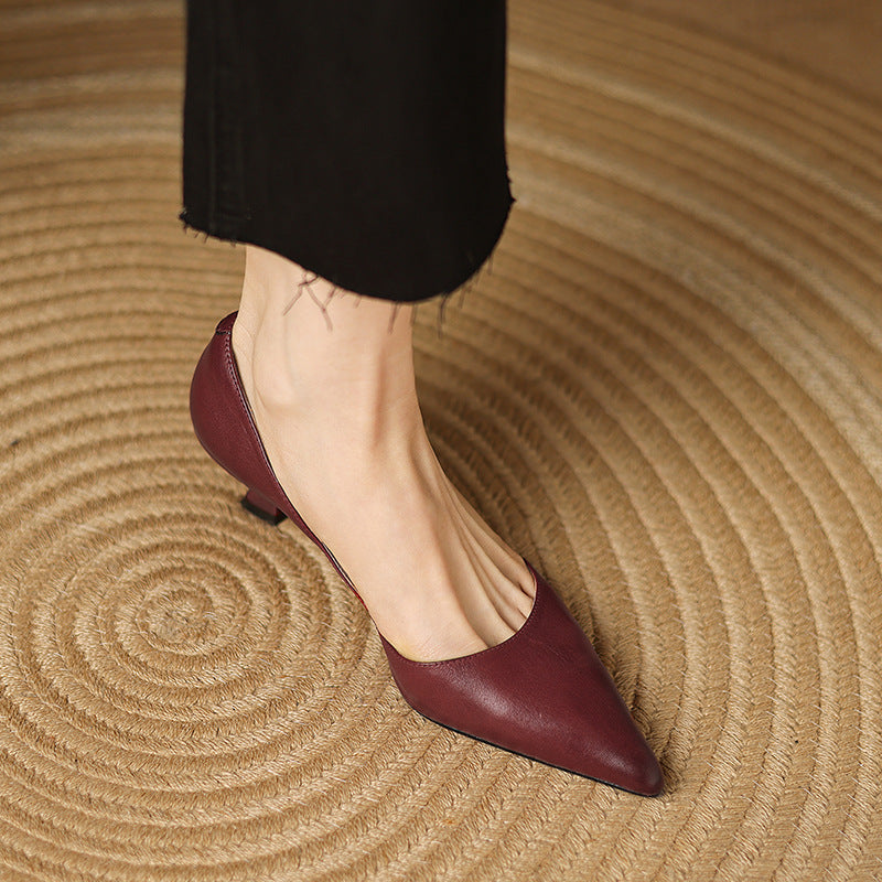 Daria | Leather Kitten Heels