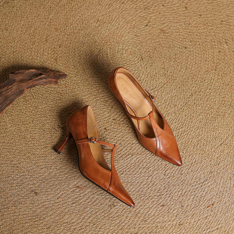Elke | Leather T-strap Pumps