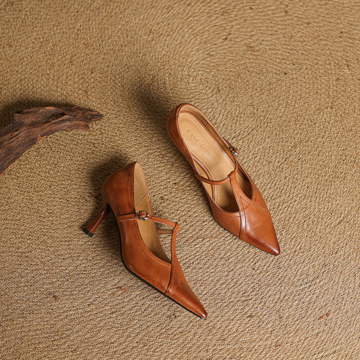 Elke | Leather T-strap Pumps