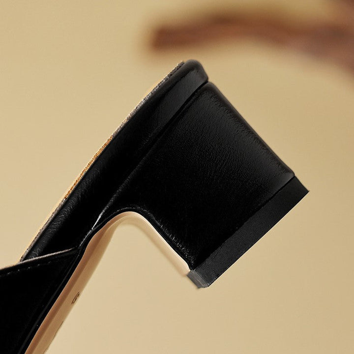 Isaure | Pointed Leather Mules
