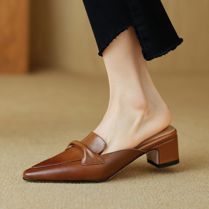 Isaure | Pointed Leather Mules