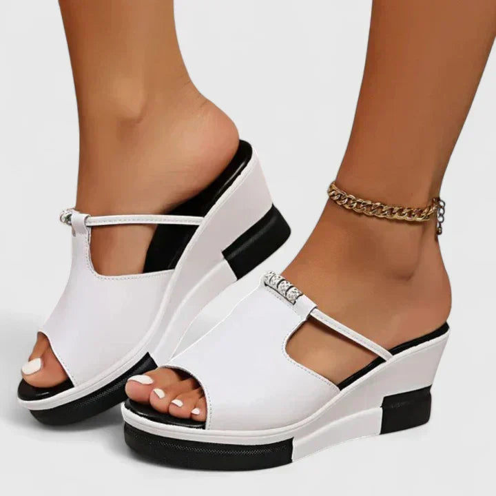 Cicely | Orthopaedic Sandals