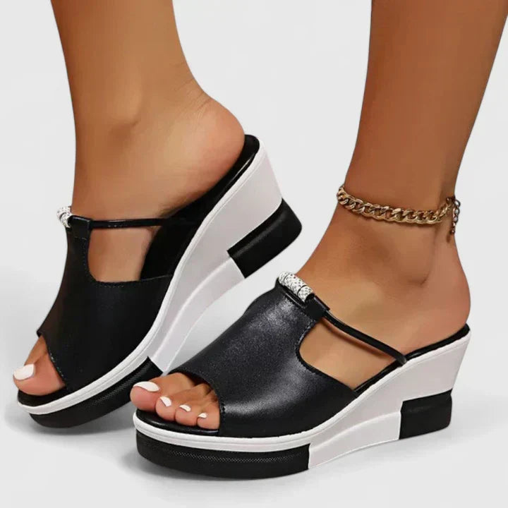 Cicely | Orthopaedic Sandals