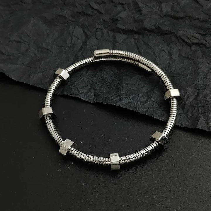 Glynis | Screw Detail Bracelet