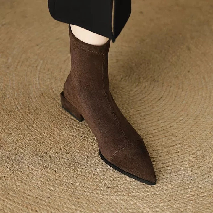 Solveig | Elegant Comfort Heel Boots