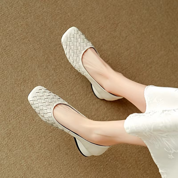 Tanith | Leather Flats