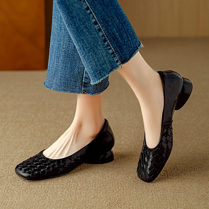 Tanith | Leather Flats