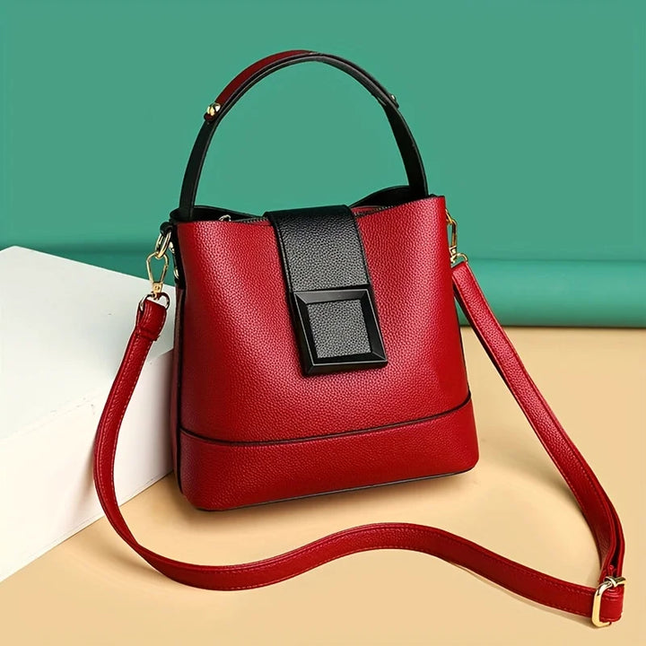 Damaris | Pebbled Arc Bag