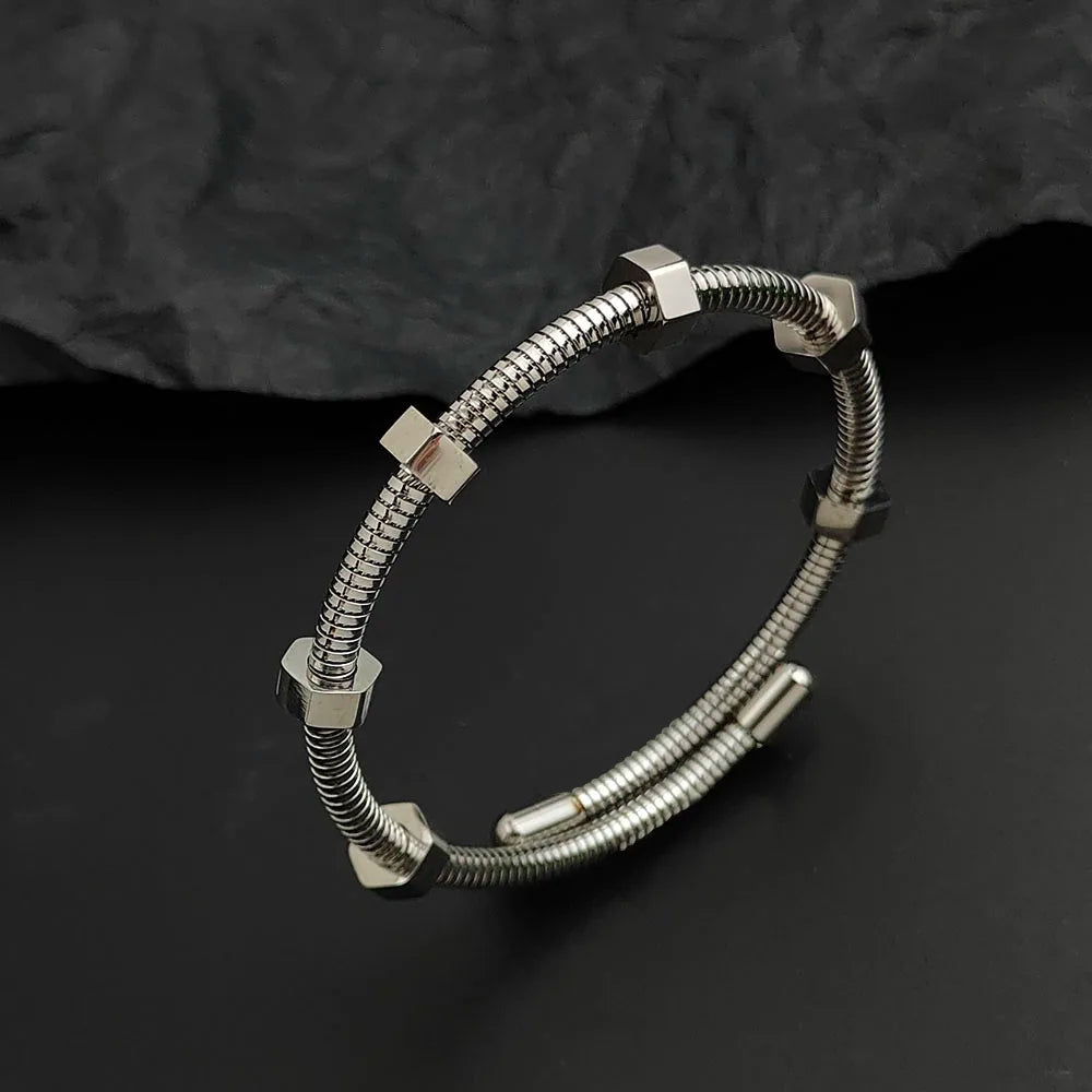 Glynis | Screw Detail Bracelet