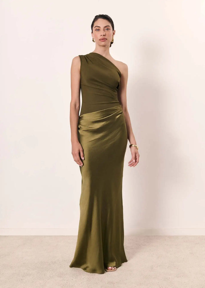 Maree | Maxi Dress with a Guilt in Satin