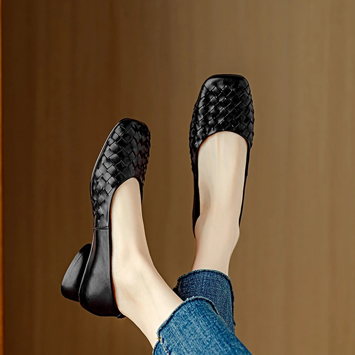 Tanith | Leather Flats