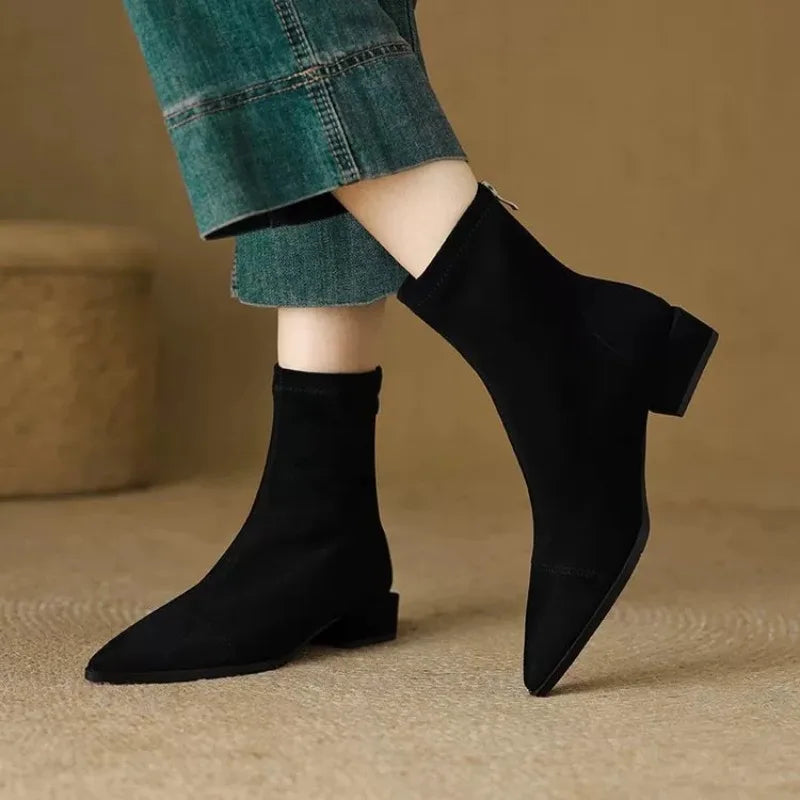 Solveig | Elegant Comfort Heel Boots