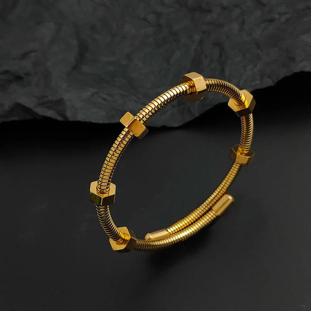 Glynis | Screw Detail Bracelet
