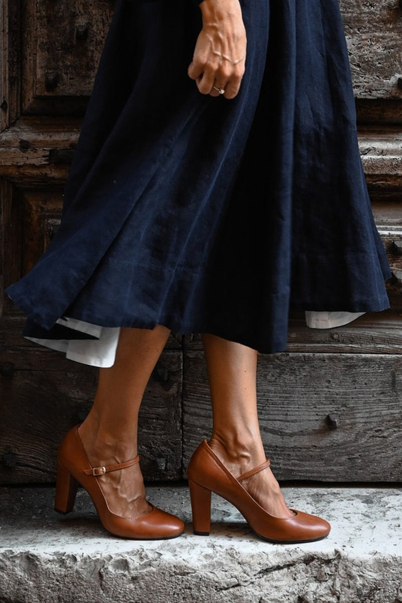 Desiree | Comfortable Low-Heel Sandals for Everyday Use