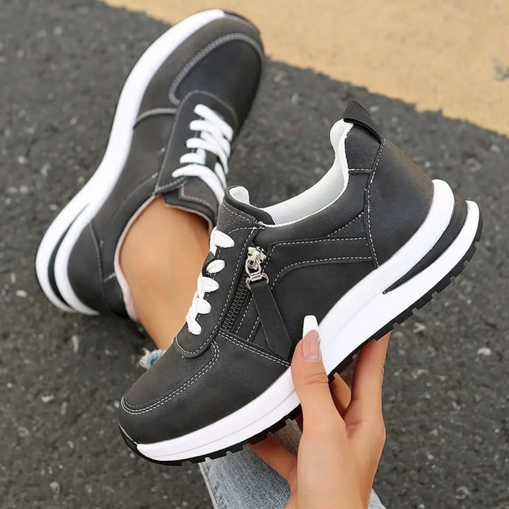 Honour | Orthopaedic Sneaker