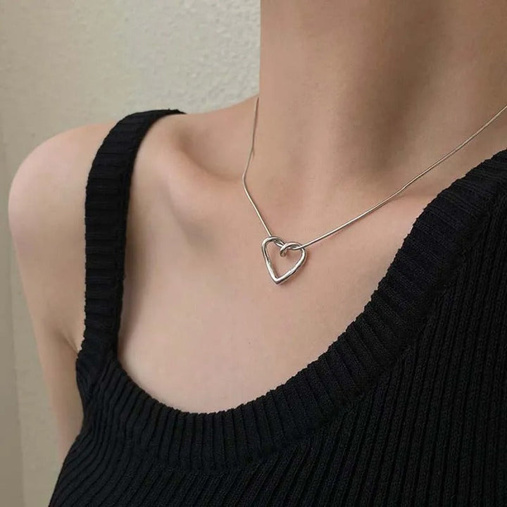 Benita | Open Heart Pendant