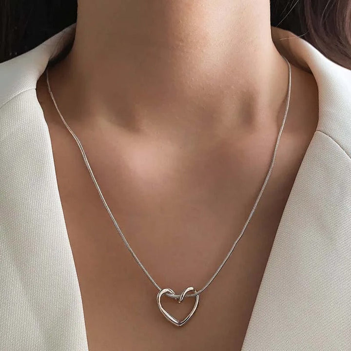 Benita | Open Heart Pendant
